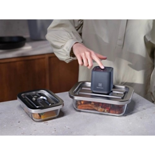 Вакууматор Electrolux EVFKA1