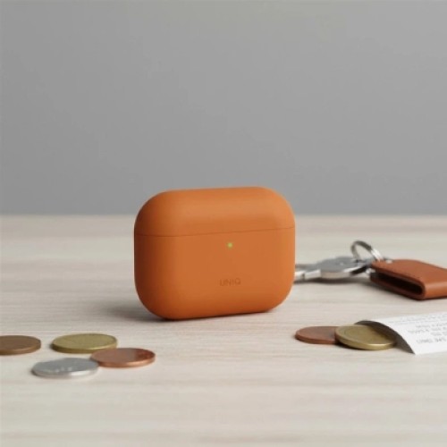 Чехол для наушников Uniq Lino для AirPods Pro 3 gen Silicone Orange (8886463696903)