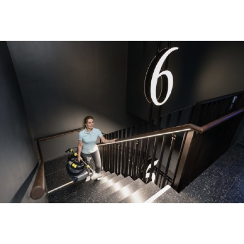 Пылесос Karcher Puzzi 8/1 Adv (1.100-241.0) Пылесос Karcher Puzzi 8/1 Adv (1.100-241.0)