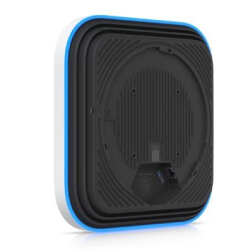 Точка доступа Wi-Fi Ubiquiti E7