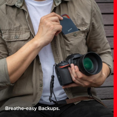 Накопитель SSD USB 4.0 4TB SanDisk (SDSSDE82-4T00-G25) Накопитель SSD USB 4.0 4TB SanDisk (SDSSDE82-4T00-G25)