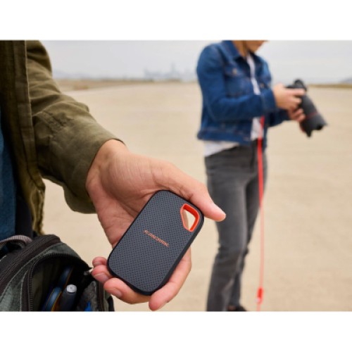 Накопитель SSD USB 3.2 4TB SanDisk (SDSSDE70-4T00-G25) Накопитель SSD USB 3.2 4TB SanDisk (SDSSDE70-4T00-G25)