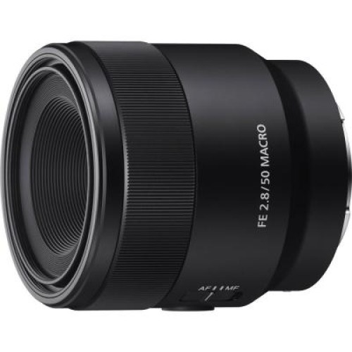 Объектив Sony 50mm, f/2.8 Macro для камер NEX FF (SEL50M28.SYX)