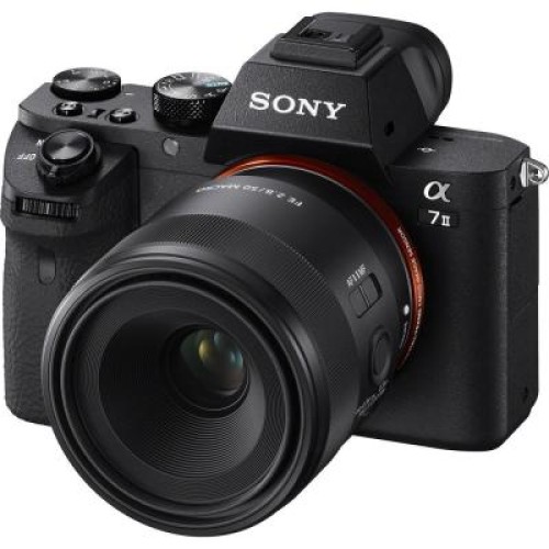 Объектив Sony 50mm, f/2.8 Macro для камер NEX FF (SEL50M28.SYX)