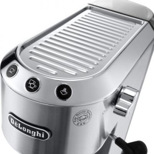 Рожковая кофеварка эспрессо DeLonghi EC685.M