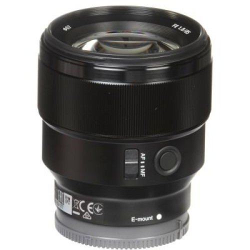 Объектив Sony 85mm f/1.8 для камер NEX FF (SEL85F18.SYX)