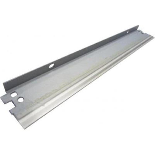 Чистящее лезвие HP LJ 2100/2200/2300/2400/2410/2420/2430/P3005, Q2610A Veaye (WB2400-VE)