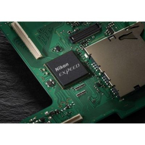 Цифровой фотоаппарат Nikon D7500 body (VBA510AE)