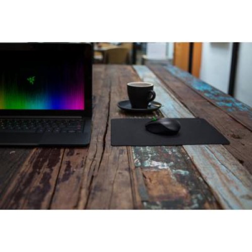 Коврик для мышки Razer Goliathus Mobile Stealth Edition (RZ02-01820500-R3M1)