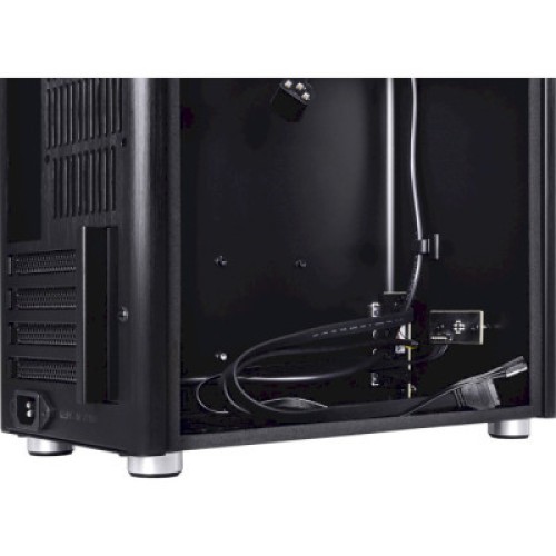 Корпус Qube QBV9M_WBNU3 Корпус Qube QBV9M_WBNU3