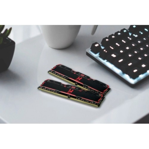 Модуль памяти для компьютера DDR4 32GB (2x16GB) 3200 MHz IRDM Black Goodram (IR-X3200D464L16A/32GDC)