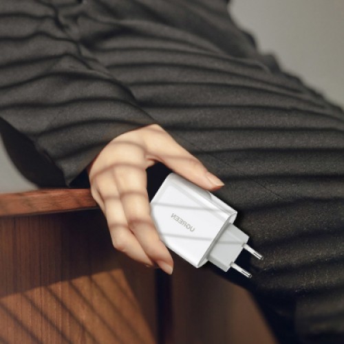 Зарядное устройство Ugreen CD170 36W USB + Type-C Charger (White) (60468)