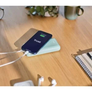 Батарея универсальная Trust 20000mAh Redoh, USB-A/2хUSB-C, 18W, QC 3.0, PD, green (25035_TRUST)